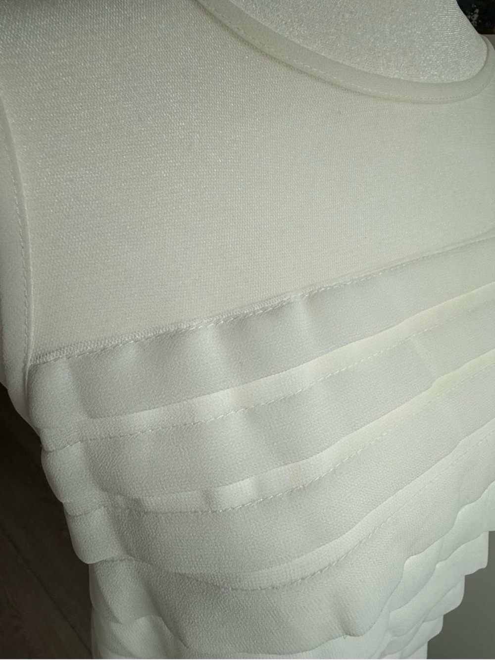 Sleeveless White Layered Ruffle Front Top - Picture 2 of 6